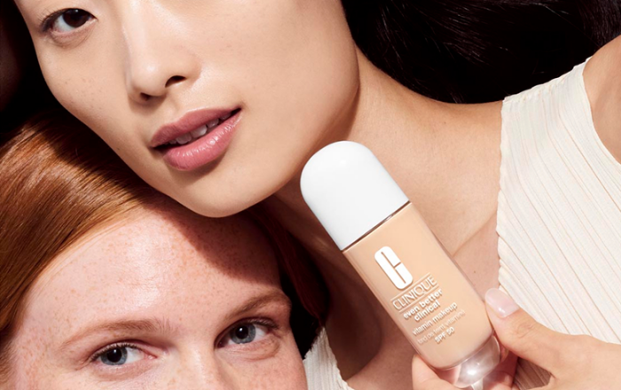 Even Better Clinical Vitamin Makeup SPF 50